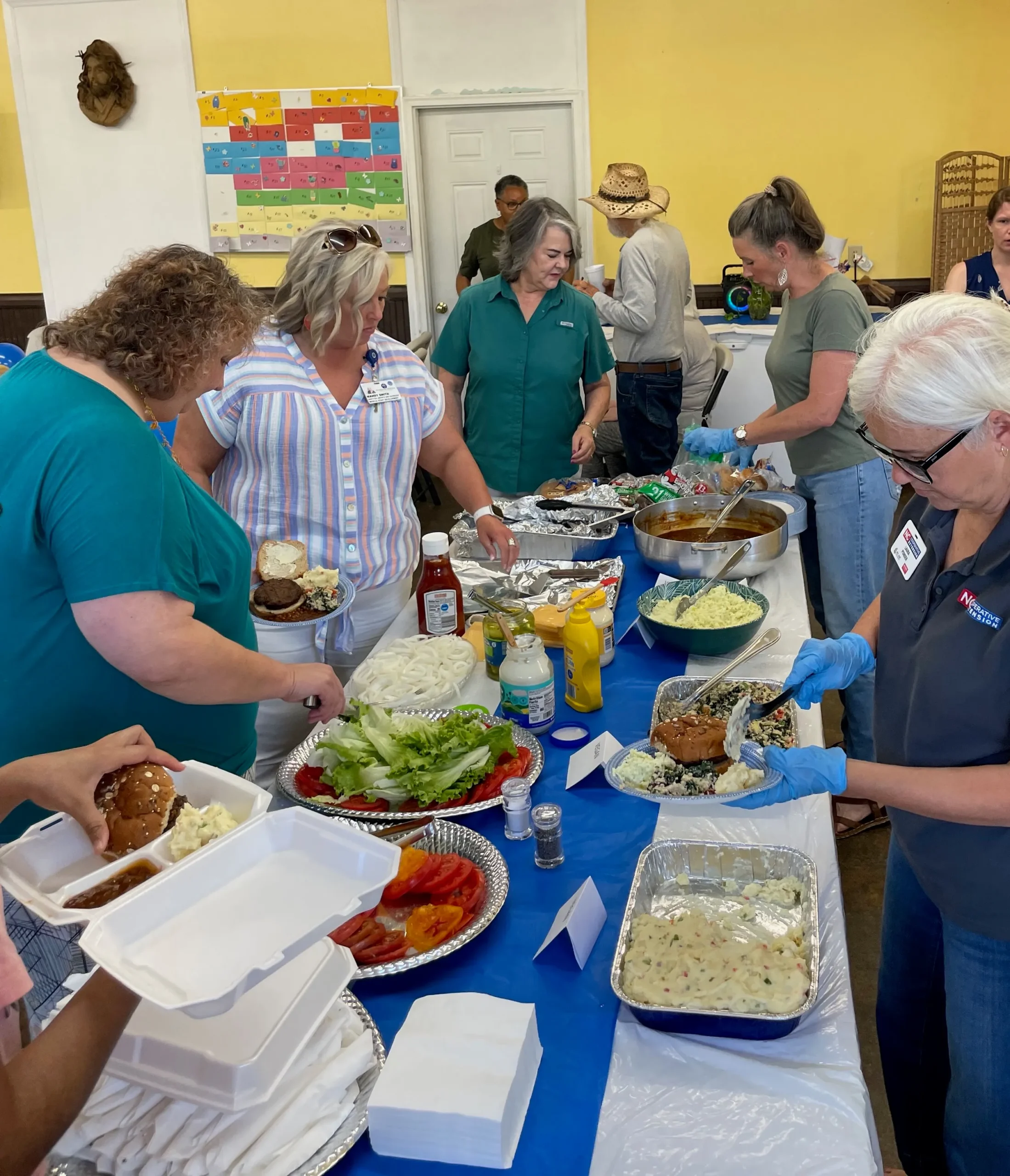 Summer Picnic & Fall Gardening: Featuring Food Council’s Summer Picnic, Fall Gardening Tips, and Kids Eat Healthy